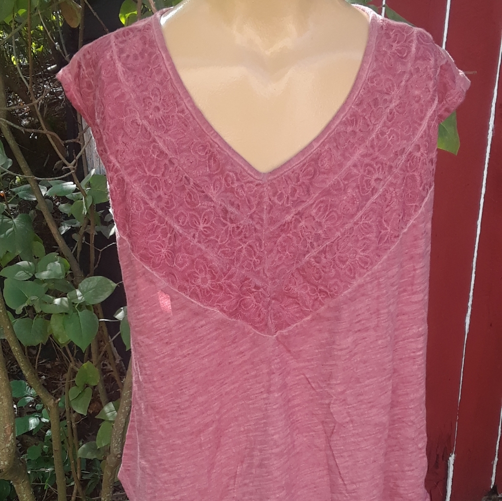 PRICE DROP!!!Knox Rose top